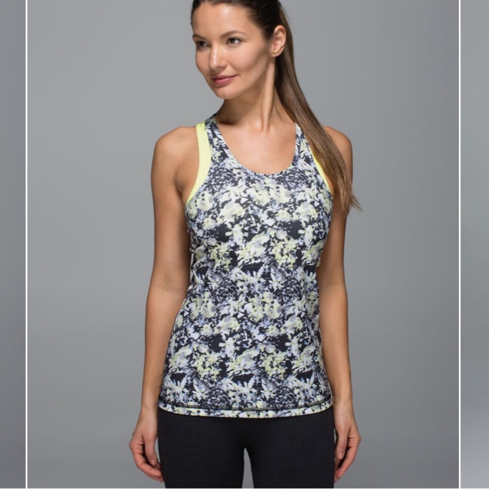 Lululemon Inspiration Tank II - Size 6, EUC
